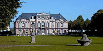 "Aufgeklärt! Alter Wert und neuer Glaube": Schlössertage 2017 im Molsdorfer Schloss