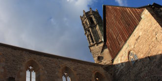 Multimediales Jenseitsspiel in der Barfüßerkirche
