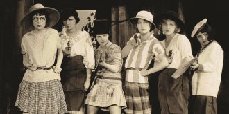 Kunst.Ort.Kino: Donnerstags 19 Uhr Ausstellungsführung