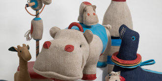 Eröffnung der Ausstellung „SpielzeugDesign. Rupfentiere von Renate Müller“ im Schlossmuseum Molsdorf
