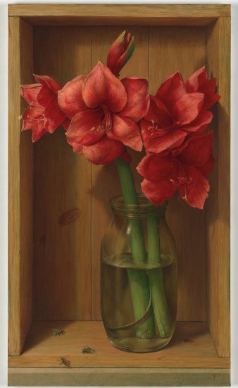 Gemälde zweier roten Blumen, die in einem Glas stehen