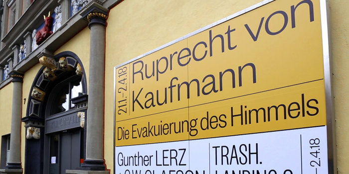 Screenshot Video Kunsthalle Kaufmann 2018 Ruprecht von Kaufmann stellt seine Ausstellung und ein besonderes Kunstwerk vor.