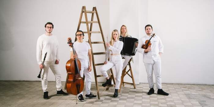 Interner Verweis: Konzertreihe „Conect“ mit dem Ensemble Via Nova