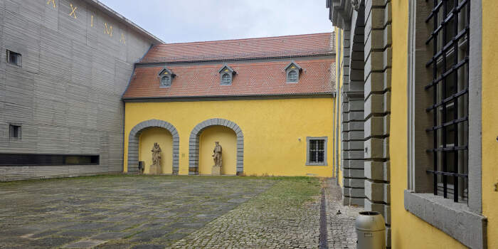 Betreiber für Sommercafé im Angermuseum gesucht