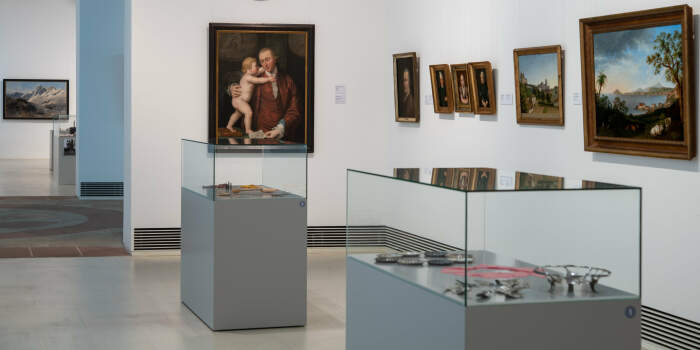 Letzte kostenlose Kunstpause in der Ausstellung zum Schmucksymposium