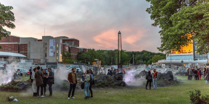 „Das Dritte Land zwischen Poetik und Politik“: Online-Vorträge zur Publikation über den Künstlergarten