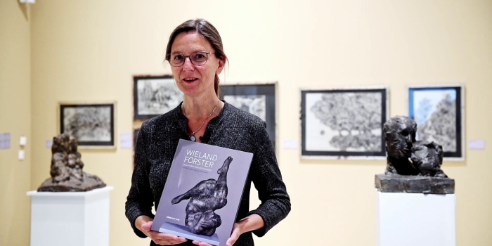 Online-Kunstpause: Einsame Pappel von Wieland Förster