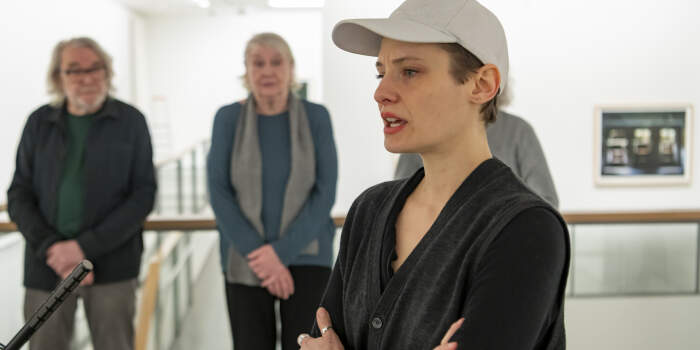 Kuratorin führt durch Mahler-Ausstellung in der Kunsthalle