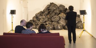 Interner Verweis: 06.05., 18 Uhr Uhr, Kunsthalle Erfurt – Lesung „Stimmen der Blusen“