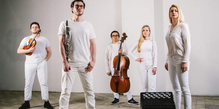 Interner Verweis: Konzertreihe „Connect“ mit dem Ensemble Via Nova und Gästen