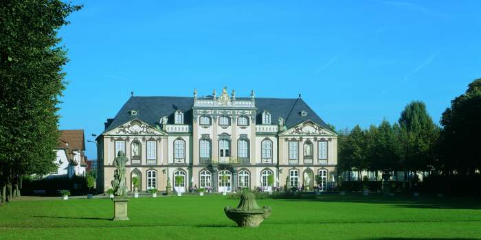 Betreten des Rasens erlaubt: Picknick im Park von Schloss Molsdorf